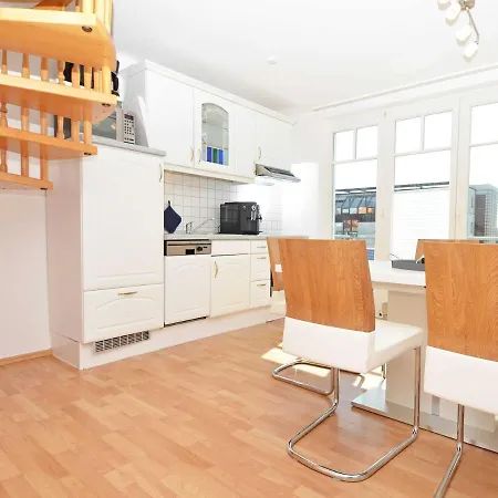 아파트 Apartmenthaus Jahreszeiten - Meerblick-fewo 28 빈츠